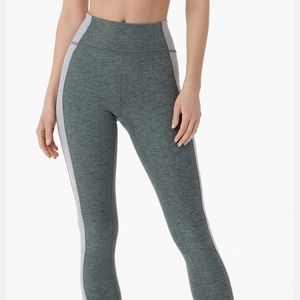 Lole Half Moon High Waisted Leggings With Pocket - Lily Pad Heather (S)